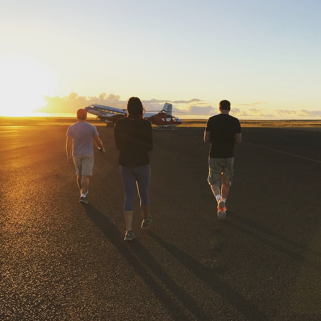 Đam mê du lịch, con trai tỷ phú Larry Ellison - người đồng sáng lập hãng phần mềm Oracle, từng dùng trực thăng riêng để khám phá Hawaii.