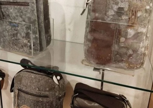 Tuy nhiên, quá trình trở lại guồng quay công việc ban đầu chưa hẳn đã thuận lợi với một số cửa hàng, bởi hàng hóa của họ đã bị hỏng hóc nghiêm trọng vì không được bảo dưỡng trong thời gian dài.