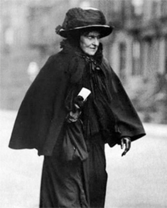 Tính cách bủn xỉn đến mức bần tiện của Hetty đã bộc lộ từ rất sớm. Khi người cô là Sylvia Howland qua đời năm 1868, di chúc tặng 2 triệu USD cho quỹ từ thiện, Hetty vô cùng tức giận. Bà làm giả di chúc và kiện ra tòa, cho rằng mình sở hữu một bản di chúc người cô viết trước đó để lại toàn bộ gia sản cho mình. Ảnh: Getty.