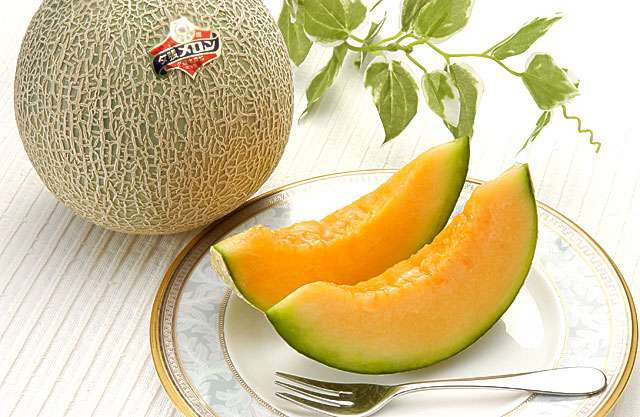 Thật khó để mô tả nó thật sự ngọt đến mức nào, nhưng nó không phải là loại ngọt gắt khiến bạn khó chịu, mà là vị ngọt nhẹ nhàng, đặc biệt.