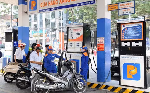 Gia xang RON95, dau diesel va dau hoa giam nhe