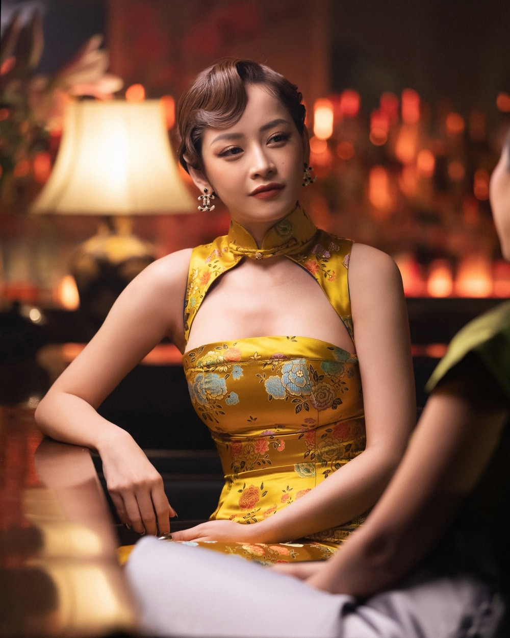 Sau khi "nhá hàng" chương trình mới và quyết định "chơi lớn" mỗi tháng 1 show, tối ngày 17/5, Chi Pu chính thức ra mắt show âm nhạc đầy ấn tượng mang tên Chi Pu's Greatest Show. Ảnh: Yan.