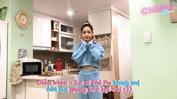 Góc bếp nhỏ nhưng hiện đại. Ảnh: Youtube.