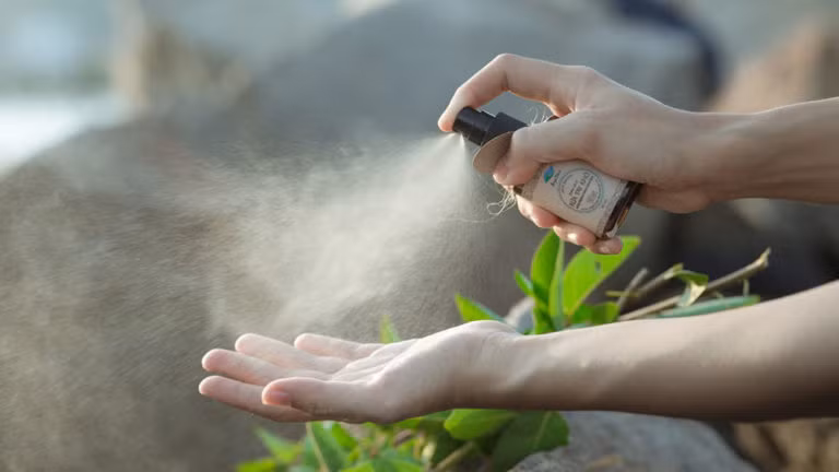 Người dân rất khó để mua được mặt hàng này. Ảnh: Facebook.