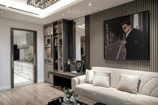 Qua hình ảnh có thể thấy, căn hộ của Đàm Vĩnh Hưng thiết kế hiện đại, sang trọng với gam màu trung tính chủ đạo.