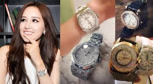 Bên cạnh túi xách Hermes, Louis Vuitton, Mai Phương Thúy đặc biệt yêu thích những chiếc đồng hồ hàng hiệu giá từ 1 - 3 tỷ đồng.