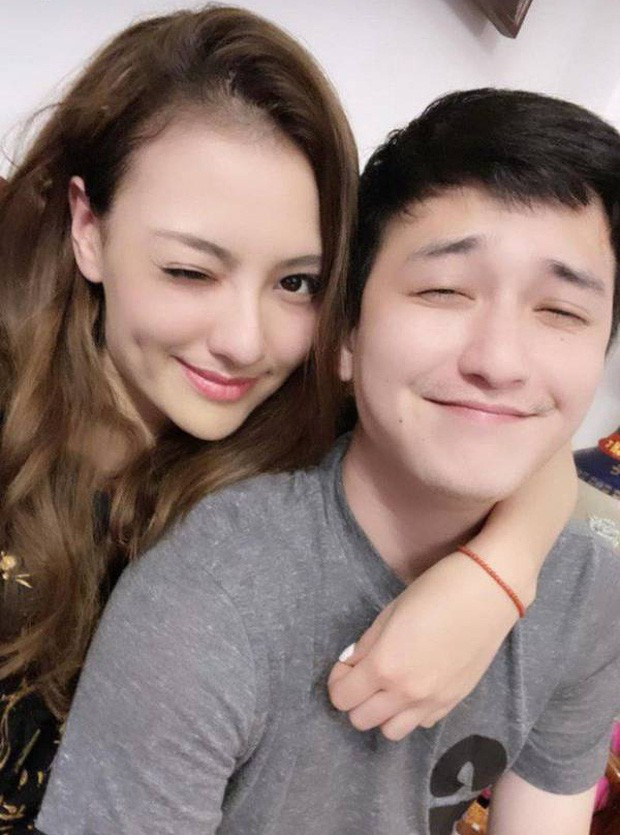 Căn hộ giản dị của diễn viên Huỳnh Anh vướng tin đồn hẹn hò Hồng Quế Can ho gian di cua dien vien Huynh Anh vuong tin don hen ho Hong Que