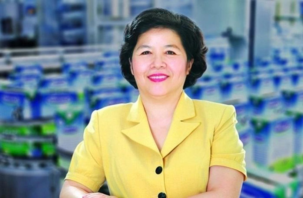 Bà Mai Kiều Liên cũng được tạp chí Forbes vinh danh là một trong 50 nữ doanh nhân quyền lực nhất châu Á với lời ca ngợi: “Vị giám đốc điều hành năng động này đã biến Vinamilk trở thành một trong những doanh nghiệp chủ lực của nền kinh tế Việt Nam". Ảnh: Zing.