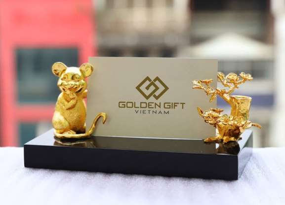 Các loại tượng chuột này có nhiều kiểu dáng, giá dao động từ vài triệu tới hàng chục triệu đồng. Ảnh: Golden Gift.