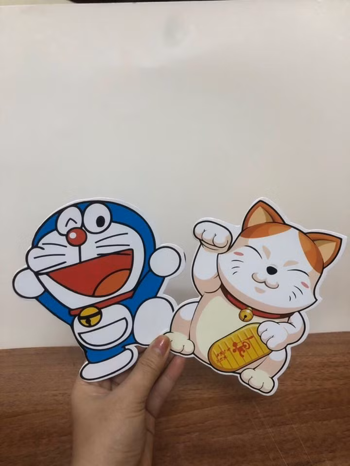 Theo chị Khánh, với hình ảnh các nhân vật ngộ nghĩnh được nhiều bạn nhỏ yêu thích, bao lì xì 3D đang rất ăn khách. Hầu hết, mỗi khách đặt từ 2-4 bộ. Có ngày chị Khánh bán được vài trăm chiếc.