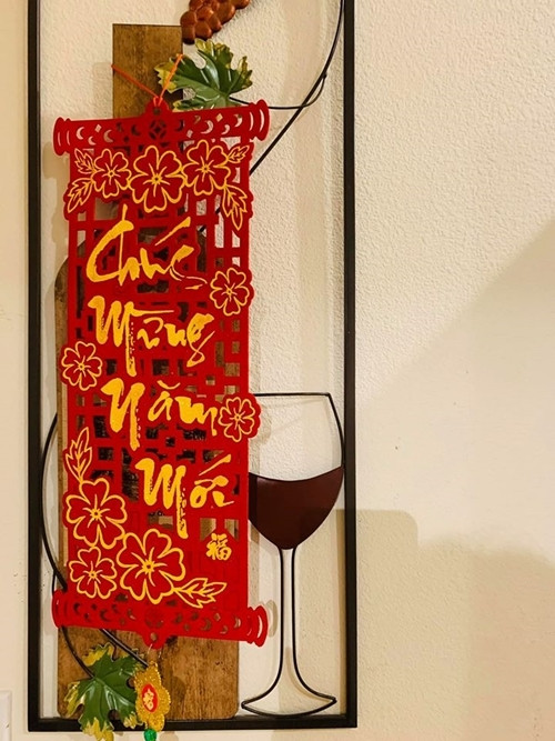 Câu đối đỏ mang lại may mắn trong năm mới.