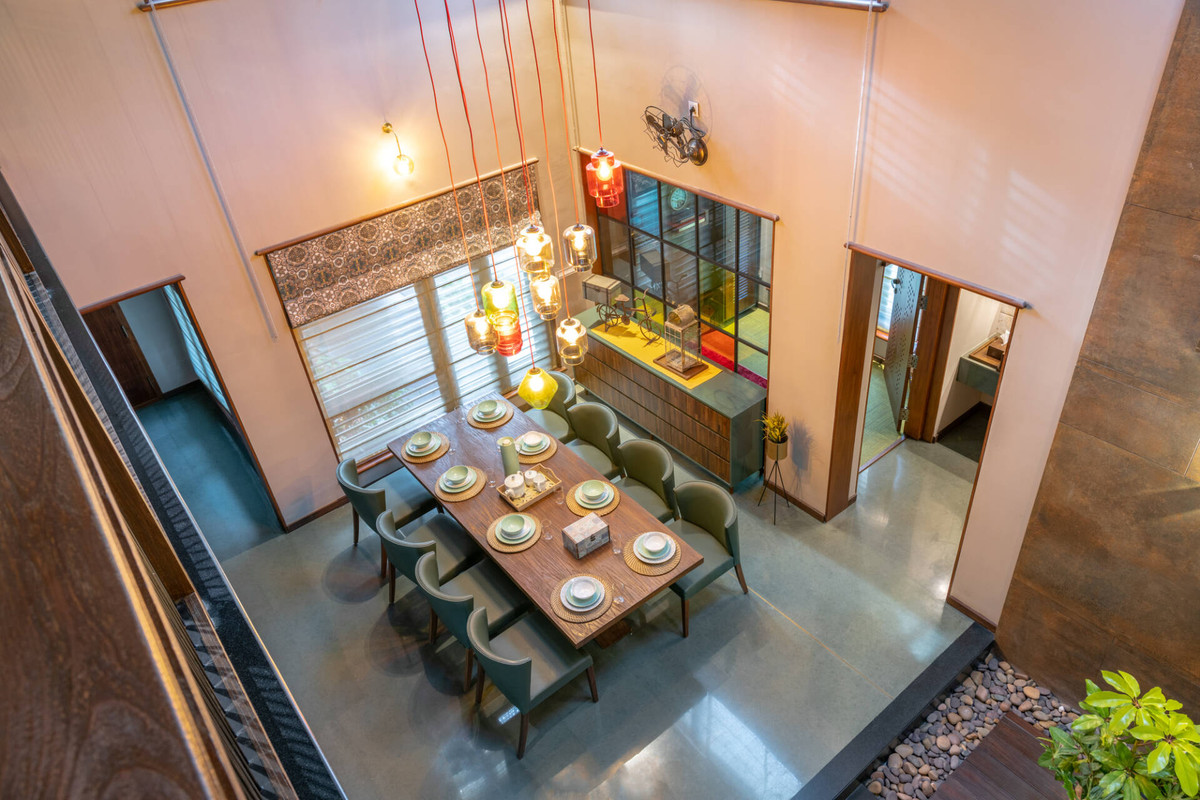 Phòng ăn sang trọng và lung linh như khách sạn 5 sao.