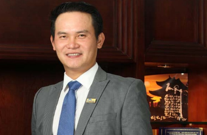 Doanh nhân 8X Đặng Hồng Anh là anh trai ruột của Đặng Huỳnh Ức My, con trai cả của vợ chồng đại gia Đặng Văn Thành và bà Huỳnh Bích Ngọc. Vị thiếu gia này đang giữ chức vụ Phó Chủ tịch tập đoàn Thành Thành Công, Chủ tịch hội Doanh nhân trẻ Việt Nam khóa VI.