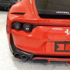 Một đại gia từng hỏi James rằng có thể đưa ca sĩ Ariana Grande tới dinh thự gia đình cho con gái gặp mặt được không.