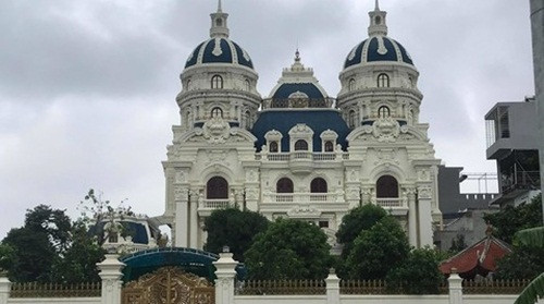 Dinh thự của ông Phát ở Hải Phòng nằm ở vị trí đất vàng, giá trị hàng trăm tỷ đồng. Ảnh: Congan.