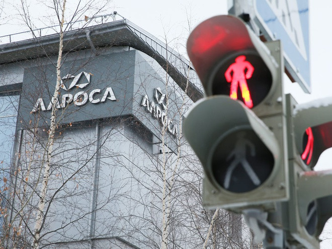 Ngoài những người làm việc tại mỏ, cư dân Mirny còn làm việc tại các trung tâm phân loại kim cương đặt trong thị trấn. Ảnh: Business Insider.