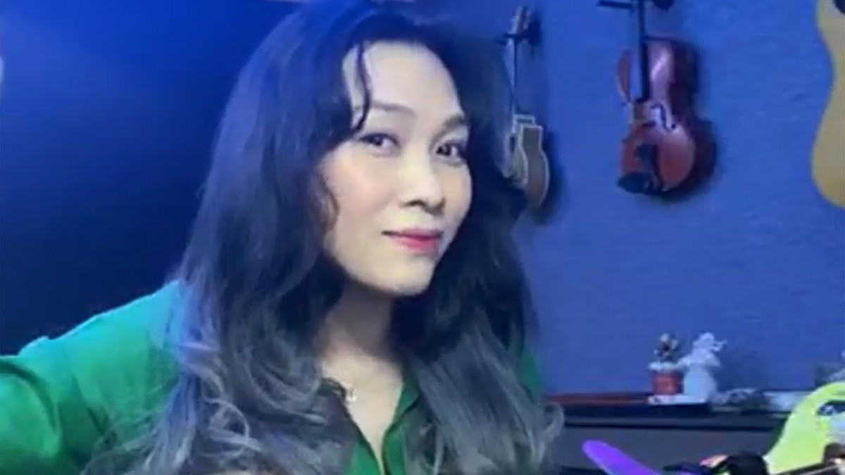 Sau buổi ngẫu hứng livestream hát tặng khán giả rất thành công, Mỹ Tâm có buổi livestream thứ hai diễn ra vào tối 7/6, thu hút hàng trăm nghìn lượt xem. Ảnh: Youtube.