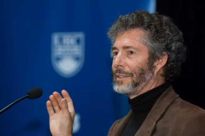 Giau co nhat hanh tinh nhung 10 ty phu nay lai song gian di kho tin-Hinh-3