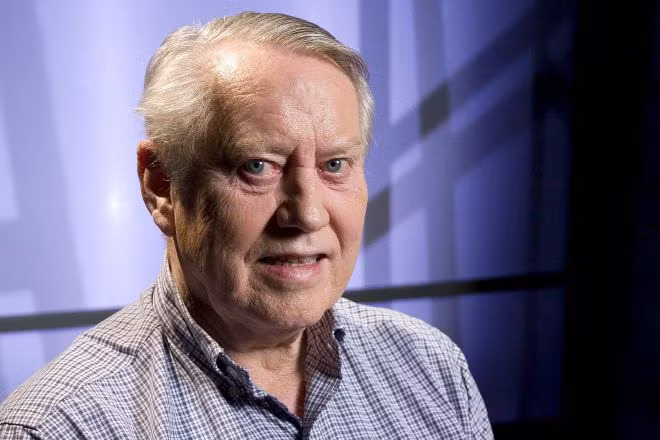 Giau co nhat hanh tinh nhung 10 ty phu nay lai song gian di kho tin-Hinh-2