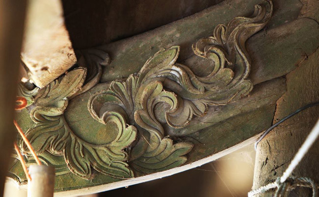 Hoa văn sắc nét. Ảnh: Dân Việt.