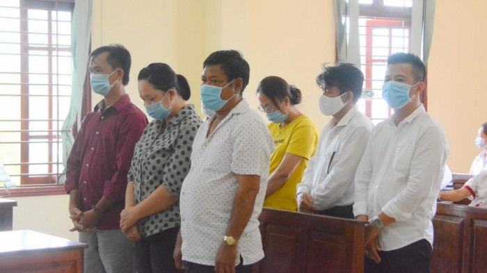 Vu hoi lo Thanh tra giao thong Can Tho: Cac bi cao chi bi phat tien