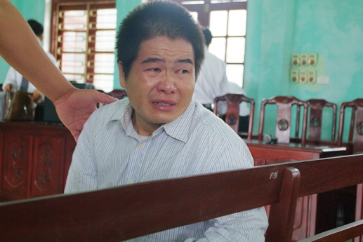 Thói tiêu tiền như nước của Tàng khiến giới giang hồ gọi là “Tàng đô-la”, “Trùm Tàng”, Tàng "Keangnam”...Ảnh: Đại đoàn kết.