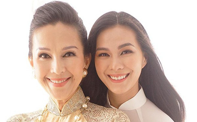 Từ thập niên 90 cho đến nay, "nữ hoàng ảnh lịch" Diễm My vẫn không có dấu hiệu xuống sắc bởi nhan sắc thanh lịch và quý phái hầu như chẳng thay đổi mấy theo thời gian.