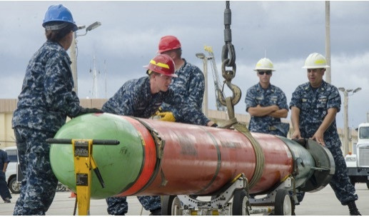 My ban them nhieu vu khi cho Dai Loan, choc gian Trung Quoc