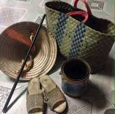 Không ít người cho rằng người bán cũng chỉ đăng lên với mục đích giải trí.