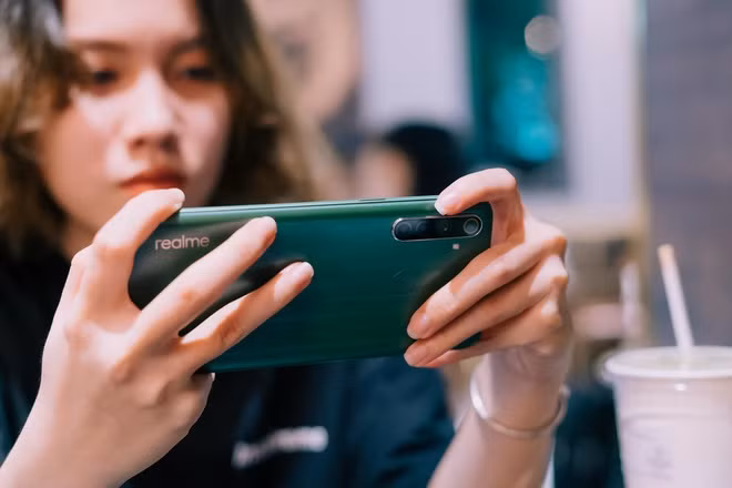 Realme 6i ghi diem voi hoi 