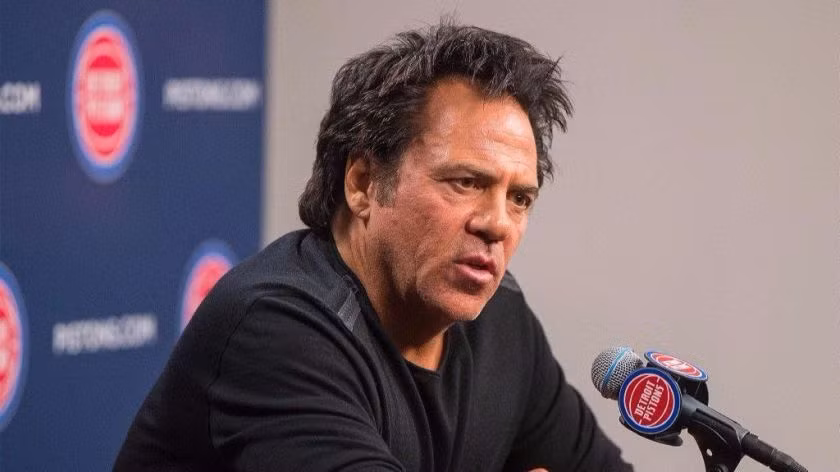 Tom Gores là một doanh nhân và nhà đầu tư người Mỹ gốc Lebanon. Gores là người sáng lập Platinium Equity, một công ty cổ phần tư nhân được thành lập vào năm 1995. Ngoài ra, Tom Gores còn là chủ sở hữu đội bóng rổ Detroit Pistons.