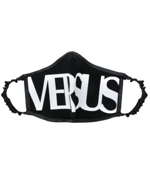 Sản phẩm cũng không còn hàng, dù có mức giá hơn 2 triệu đồng. Ảnh: Farfetch.