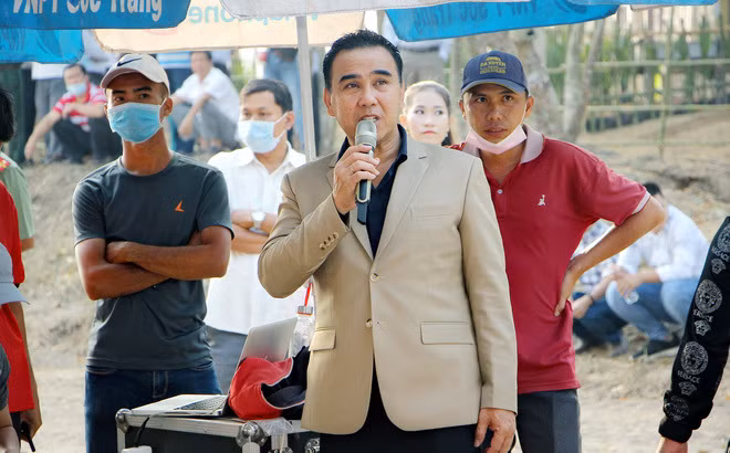 Chi 200 ty dong xay khu du lich, Quyen Linh giau co nao?