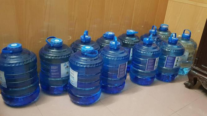 Nu co dong gop von lap 