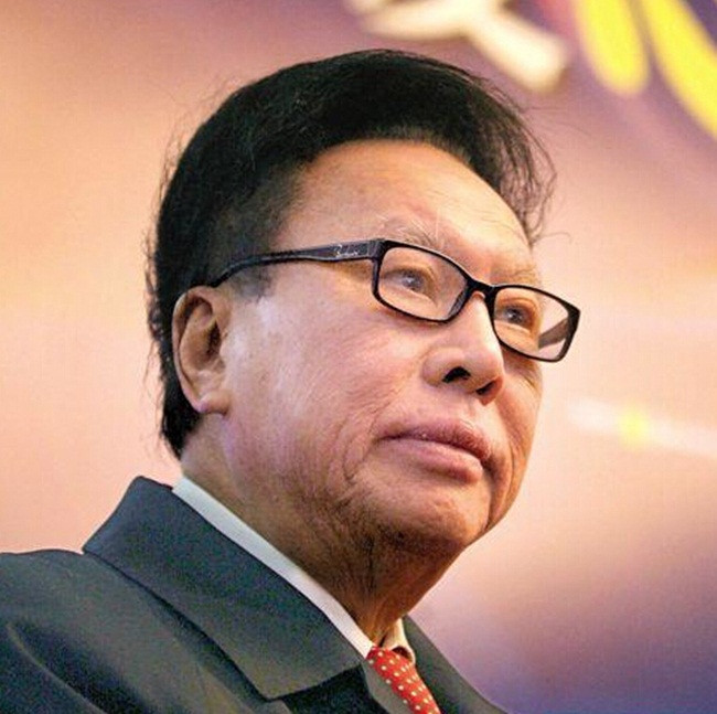 Bí ẩn về người lau chùi nhà vệ sinh thành tỷ phú Bi an ve nguoi lau chui nha ve sinh thanh ty phu