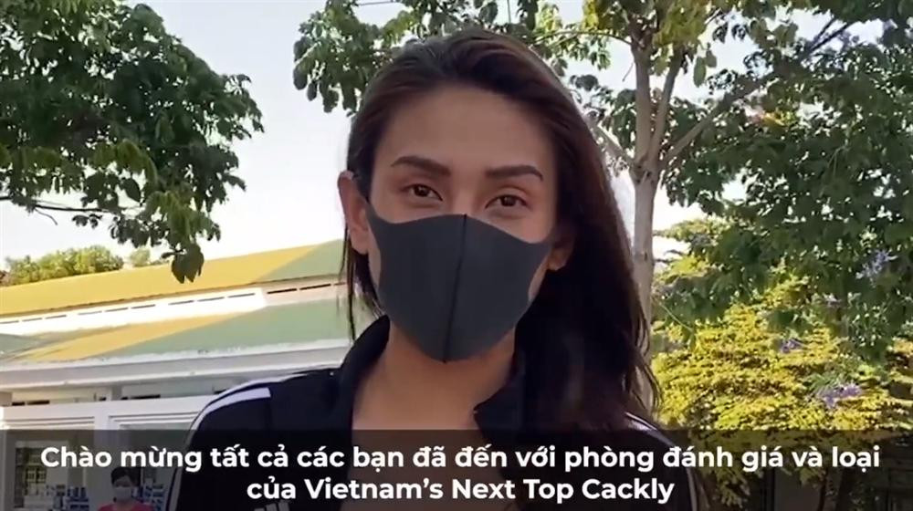 Vo Hoang Yen roi khu cach ly, lam clip danh gia drama het cuoc thi Next Top