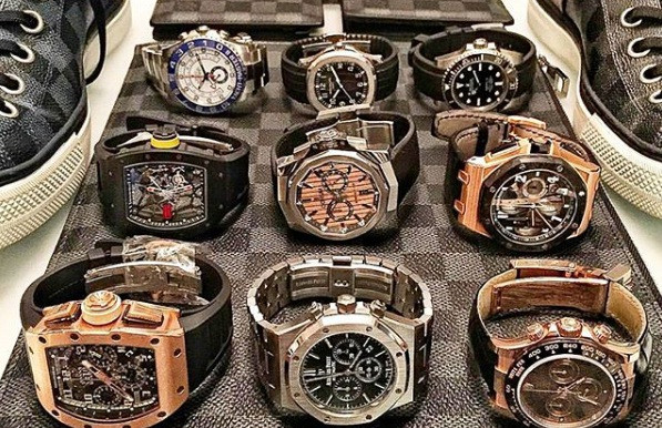 Đối với những cậu ấm, cô chiêu tại xứ sở kim chi, sự giàu có của họ cũng được khoe "triệt để" trên Instagram Hội con nhà giàu Hàn Quốc. 