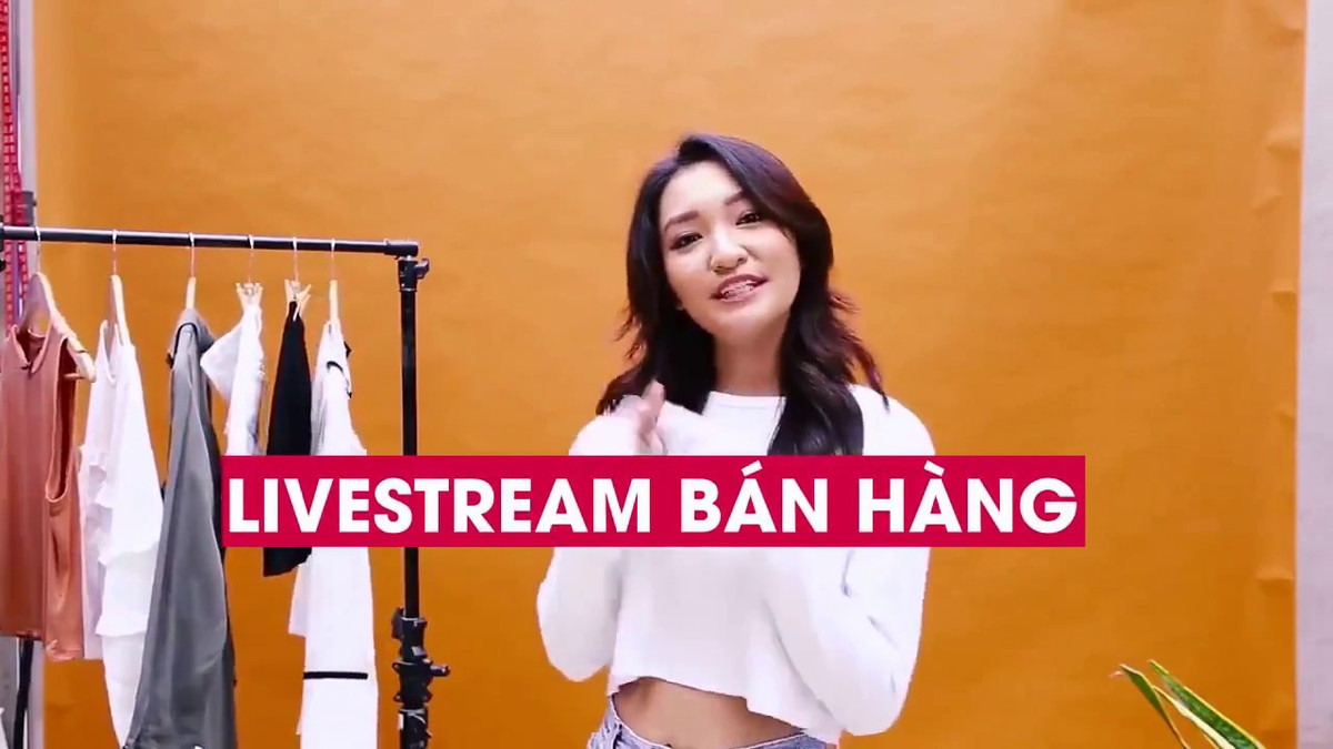 Số lượng có hạn", "Chỉ còn 1 cái duy nhất", "Mẫu này chỉ còn 1 chiếc xả rẻ cho chị nào chốt nhanh"... là những kiểu giới thiệu sản phẩm thôi thúc người mua nhanh chóng ra quyết định. Ảnh: Youtube.