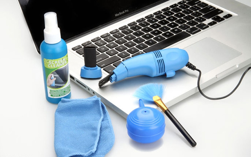 5 cach ve sinh laptop dung cach chi trong 