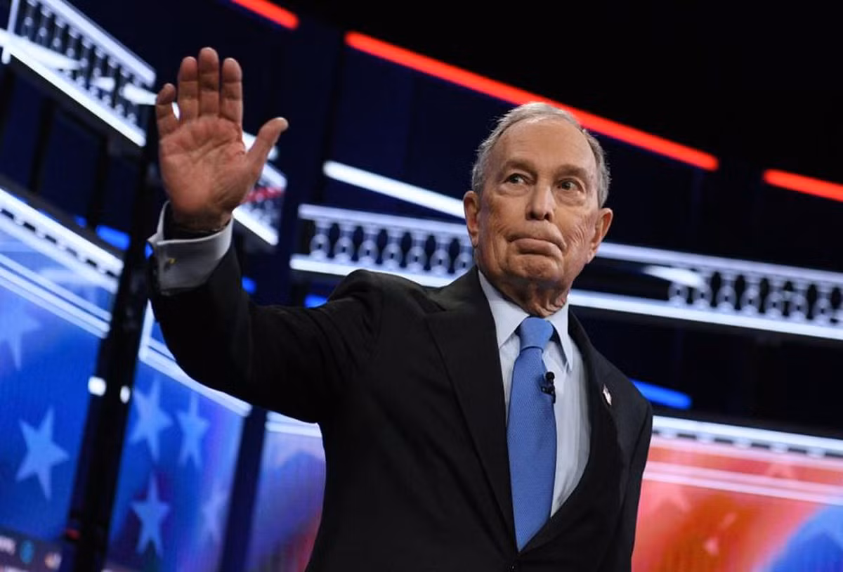 Tỷ phú Michael Bloomberg hiện khối tài sản tương đương 65,2 tỷ USD và là ứng viên tranh cử tổng thống Mỹ giàu nhất từ trước đến nay.