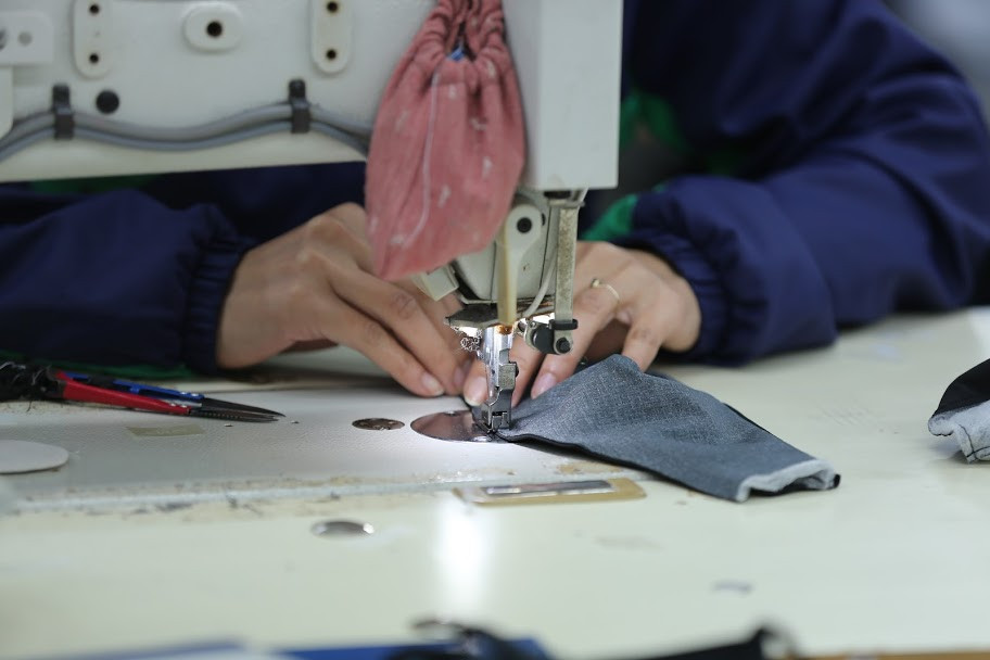 Đáp ứng để đáp ứng nhu cầu thị trường, công ty đã quyết định sản xuất khẩu trang nano kháng khuẩn.