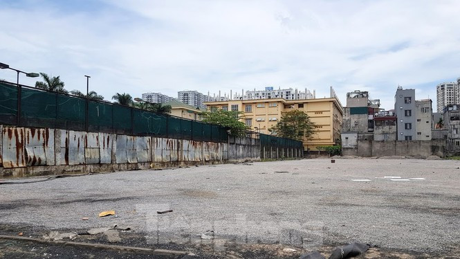 Tuy nhiên, năm 2018, Vicem cũng có văn bản gửi Bộ Xây dựng báo cáo tình hình thực hiện đầu tư dự án gặp nhiều khó khăn không đủ nguồn vốn để thực hiện đầu tư, dự án. Ảnh: Đình Phong.