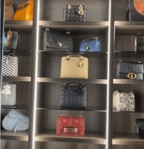 Mọi người đều hông khỏi bất ngờ trước độ hoành tráng, hiện đại trong căn biệt thự của vợ chồng Cường Đô La - Đàm Thu Trang. Ảnh: Pháp luật &amp; bạn đọc