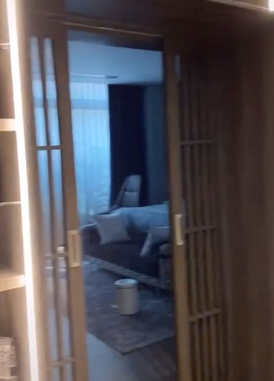 Chỉ lướt qua song nhiều người đoán rất có thể đây là phòng ngủ của Cường Đô La - Đàm Thu Trang. Ảnh: Pháp luật &amp; bạn đọc