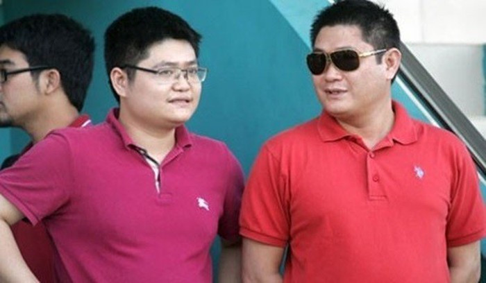 Tuy nhiên, từ năm 2013, bầu Thụy vắng bóng trên thị trường khi ông nhượng lại việc “chơi bóng đá” cho em trai mình là ông Nguyễn Xuân Thủy (hiện đang là chủ tịch HĐQT của Xi Măng Xuân Thành).