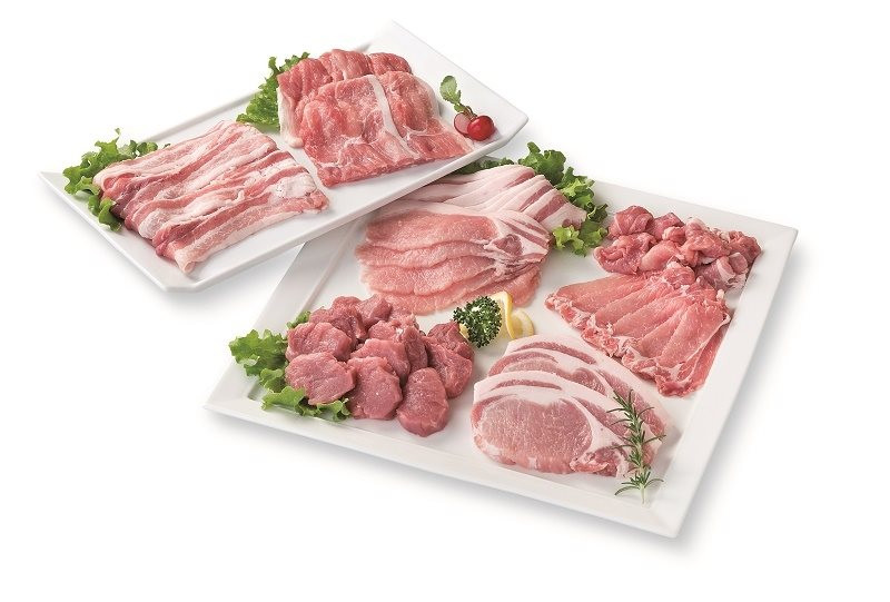 Mức giá này đắt gấp 4-5 lần thịt lợn trong nước và gấp khoảng chục lần thịt lợn nhập khẩu từ Canada, Mỹ, Nga...Anh: Tategamori