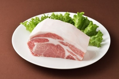 Suýt ngất... thịt lợn Nhật đông lạnh về Việt Nam giá 1 triệu đồng/kg Suyt ngat... thit lon Nhat dong lanh ve Viet Nam gia 1 trieu dong/kg