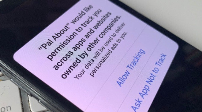 Apple nhuong bo Facebook