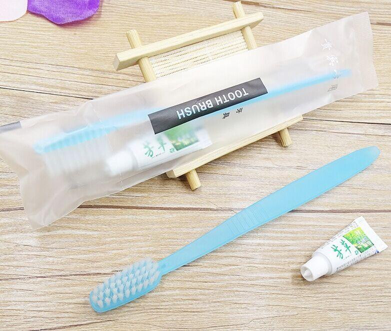 Bởi vậy, chẳng ai có thể biết được những loại kem đánh răng này được sản xuất từ những nguyên liệu gì, được làm từ đâu.