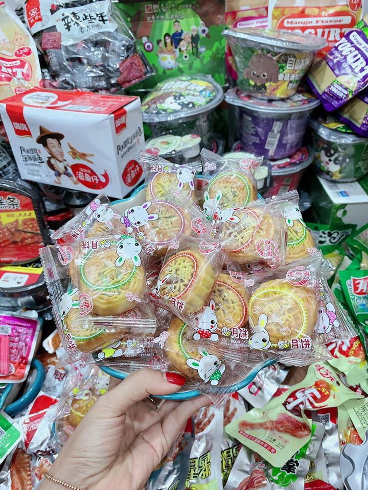 Tuy nhiên, bao bì của sản phẩm rao bán không thấy các tem nhãn phụ bằng tiếng Việt theo quy định đối với hàng hóa nhập khẩu từ nước ngoài.